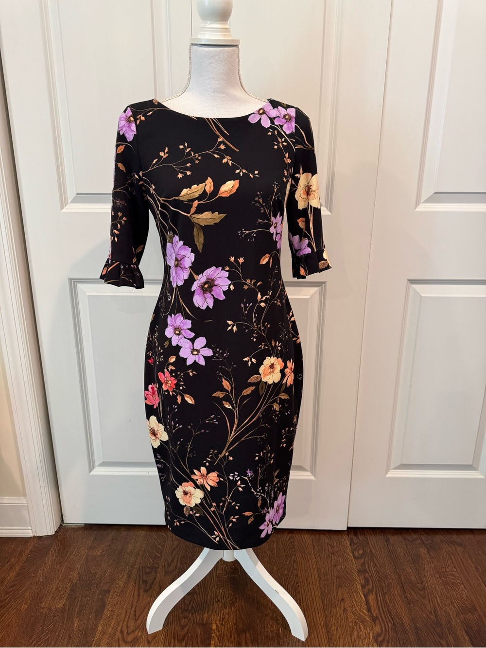 Calvin Klein Floral Sheath Dress Black Purple Ruffle Sleeve Size 6